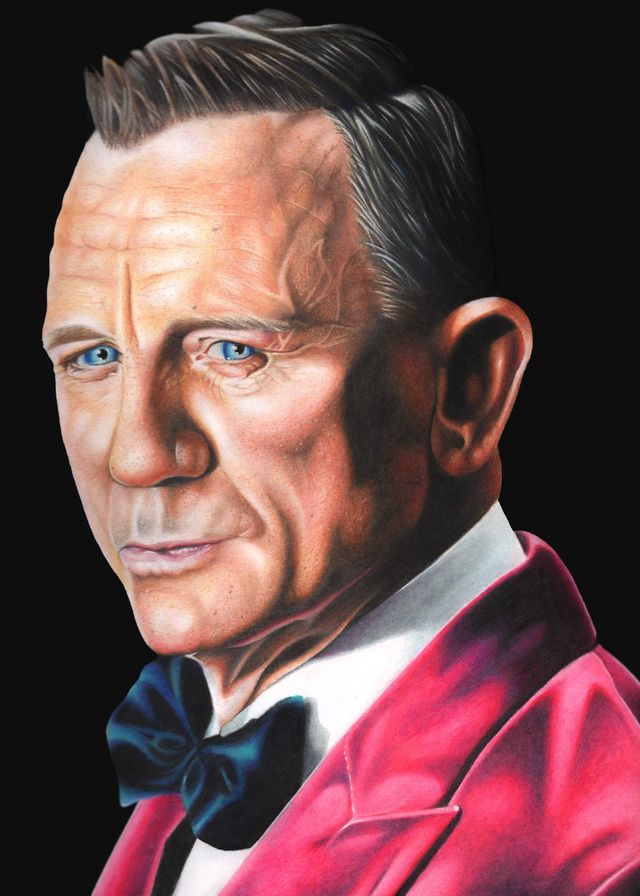 Daniel Craig