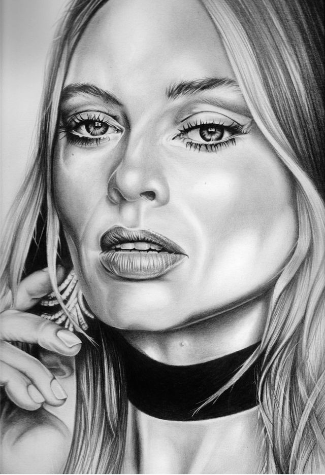 Margot Robbie
